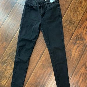 Levis Skinny Jeans